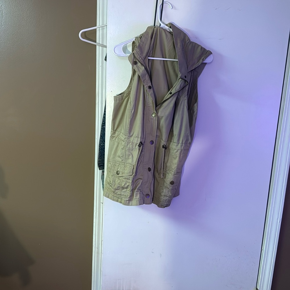 Tan hooded lightweight jacket